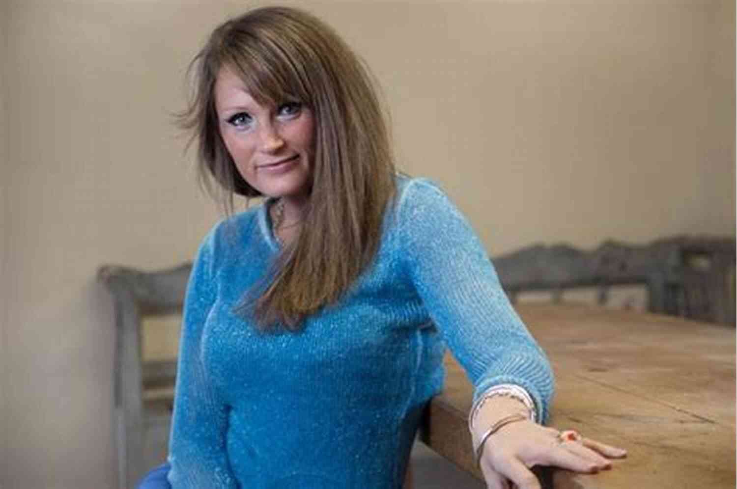 A Woman In Pain Due To Ehlers Danlos Syndrome Being Built Wrong: One Woman S Struggle With Ehlers Danlos Syndrome