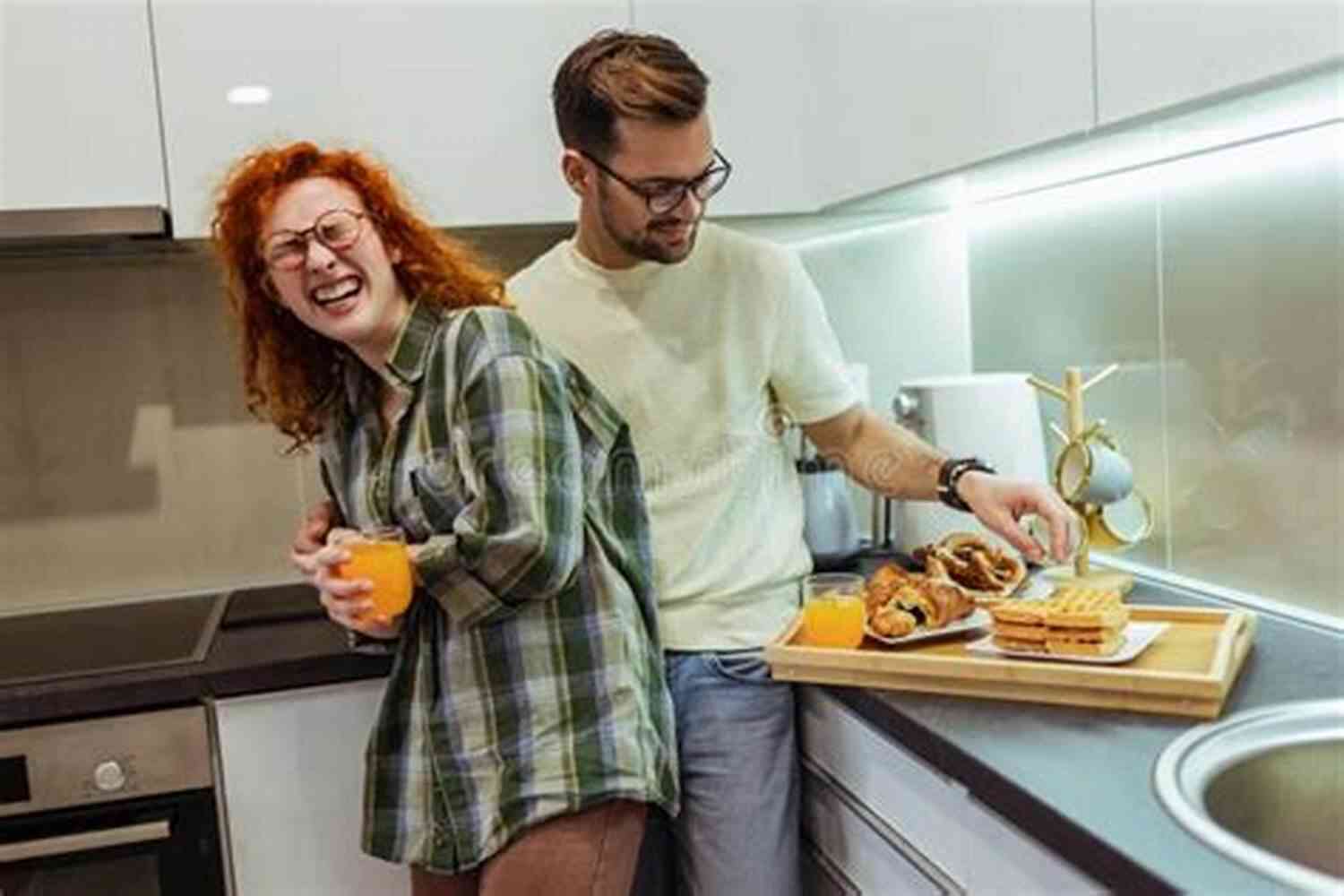 Couple Cooking Together And Having A Great Time 101 Romantic Text Messages For Your Girlfriend
