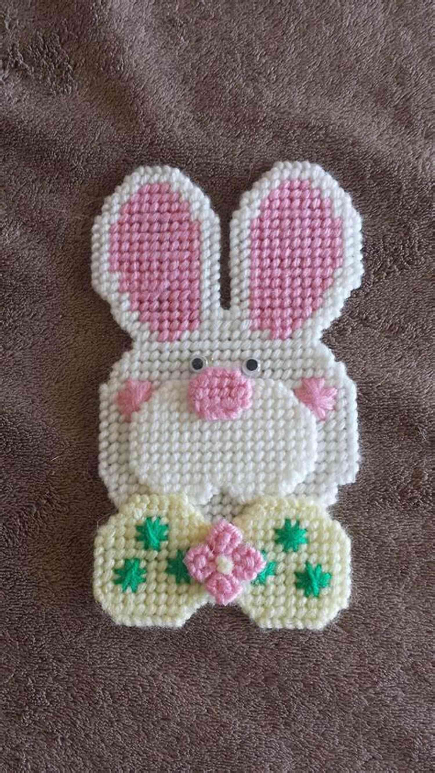Easter Magnet Set Plastic Canvas Pattern Easter Magnet Set: Plastic Canvas Pattern