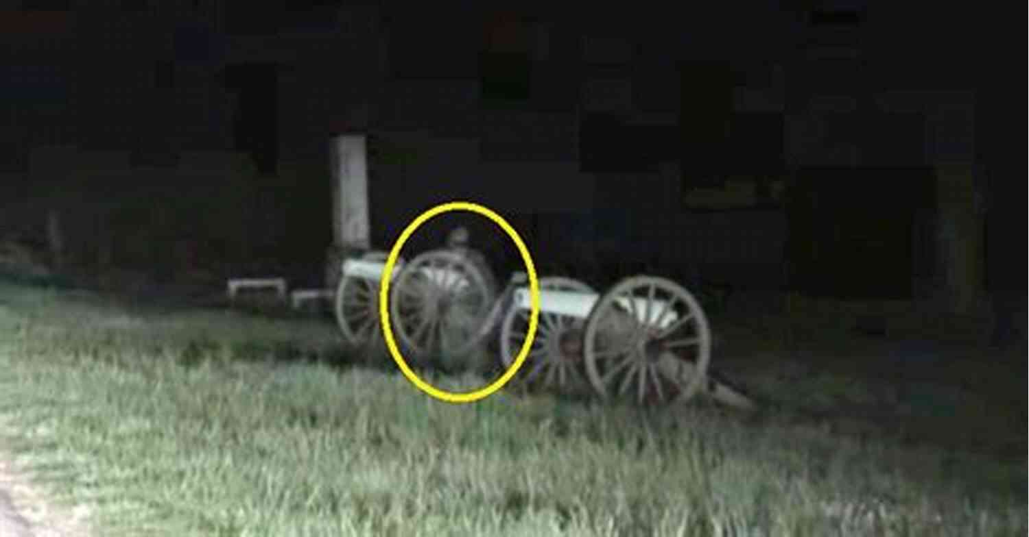 Gettysburg Battlefield Haunted Landmark Haunted America: Dead But Not Gone In Pennsylvania