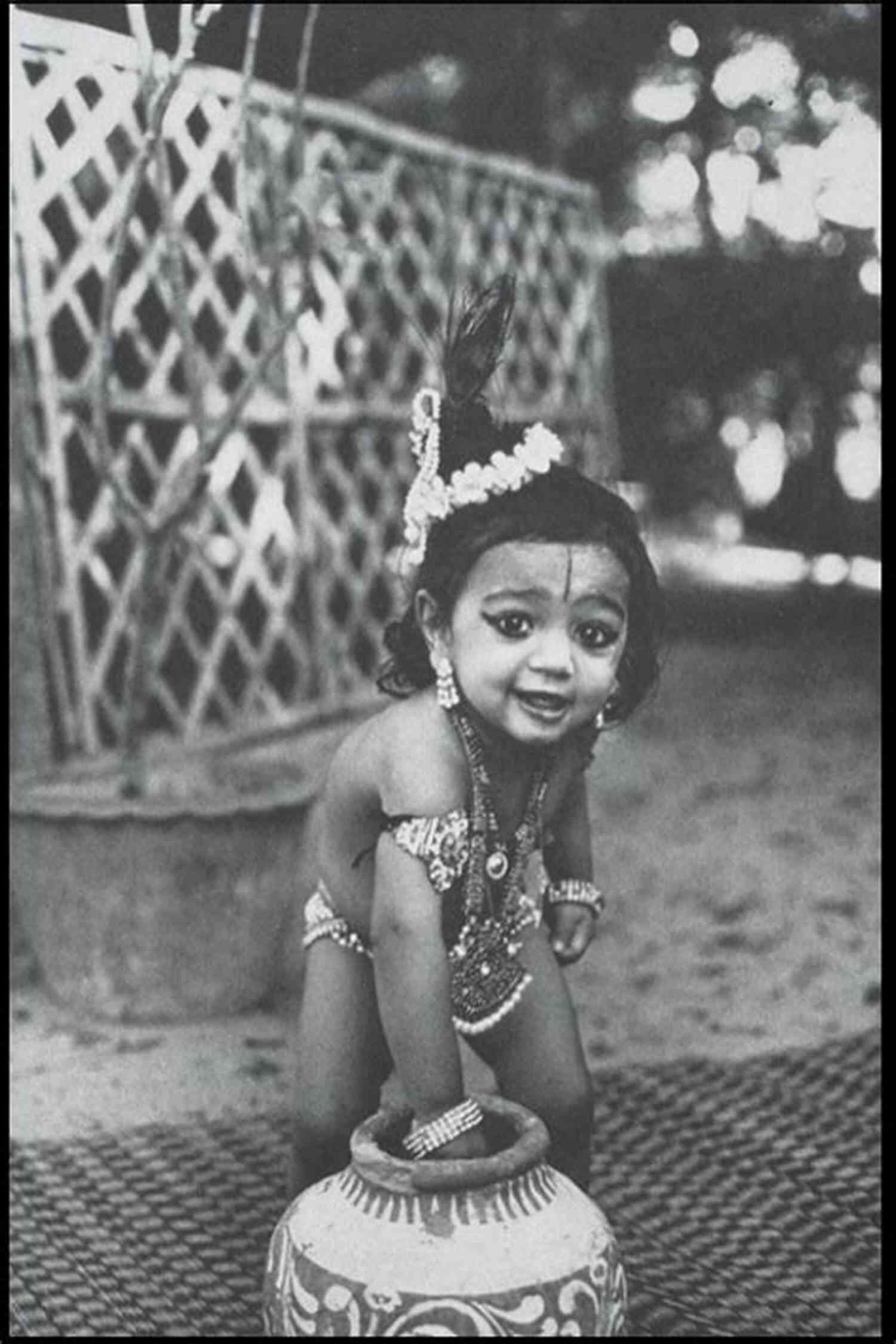 Krishna As A Child, Crawling Mischievously With A Divine Glow Surrounding Him Beautiful Krishna (In Closing 10)