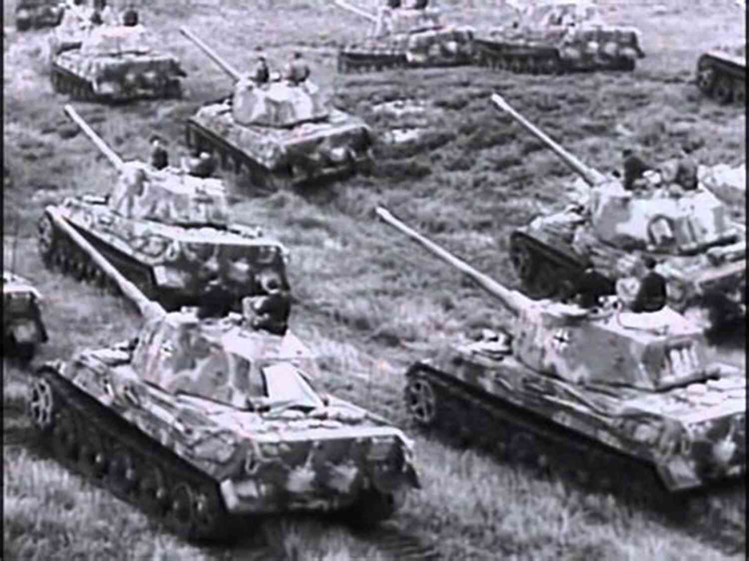 The Mighty King Tiger Tank In Action King Tiger (Combined Operations 9)