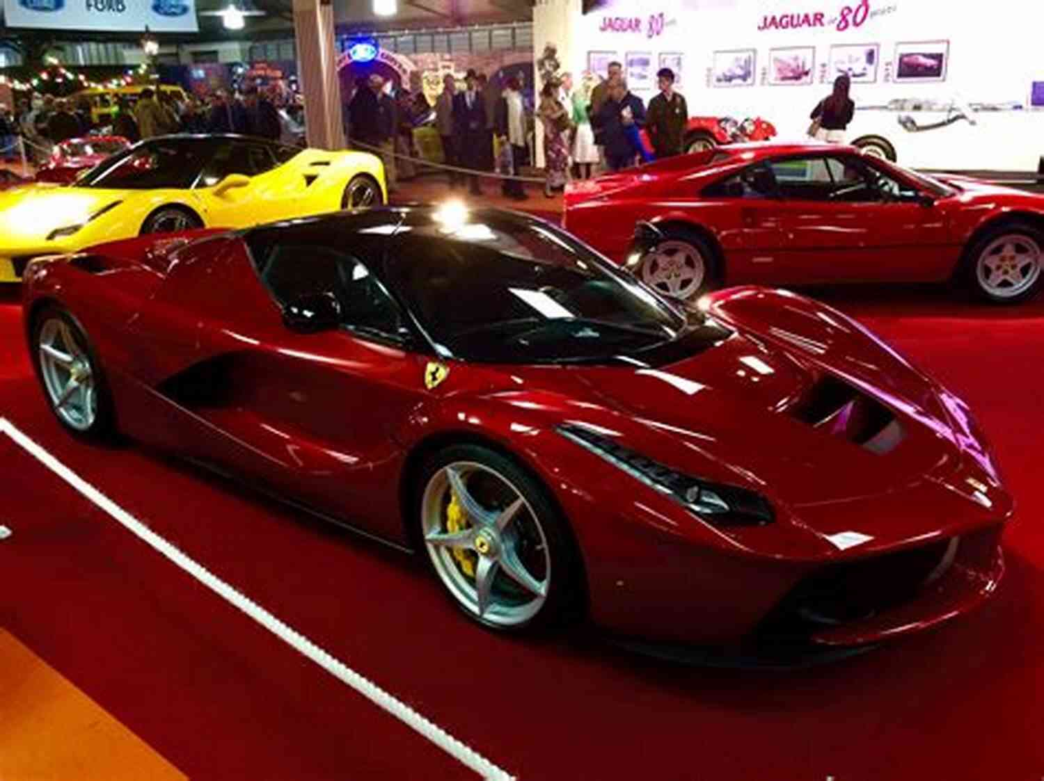 The Iconic And Stunning Ferrari LaFerrari 10 Coolest Supercars According To Me